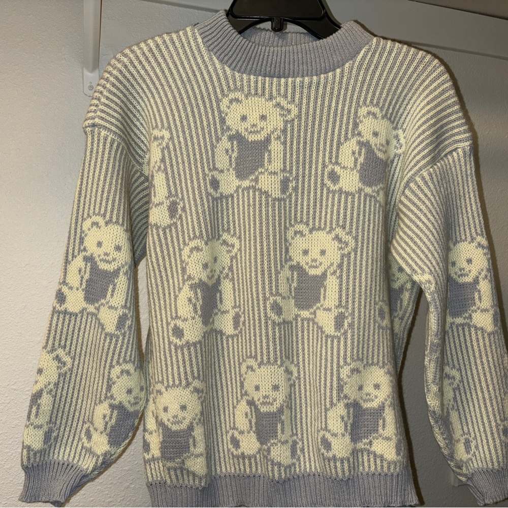 Vintage Cozy Cream and Gray Teddy Bear Sweater